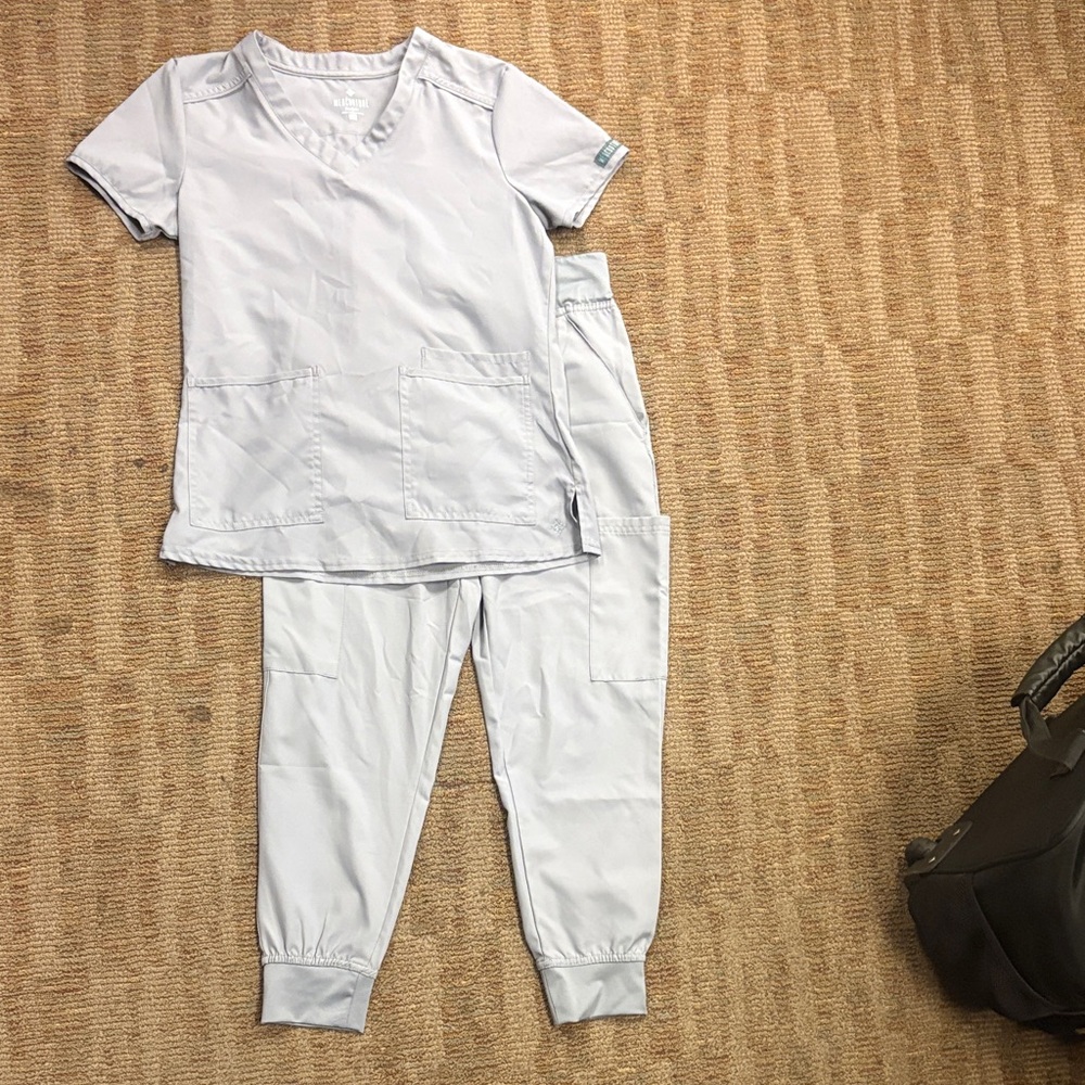 Light Gray/Purple Medcouture Scrub Top and Jogger Pants Set